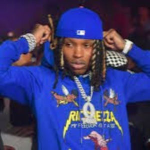 Meet your Posher, Chloe